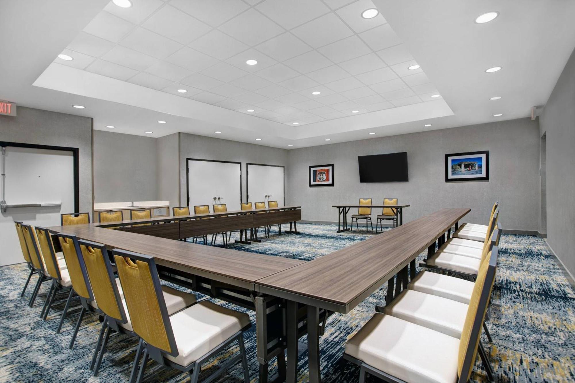Towneplace Suites By Marriott Phoenix Glendale Sports & Entertainment District Εξωτερικό φωτογραφία