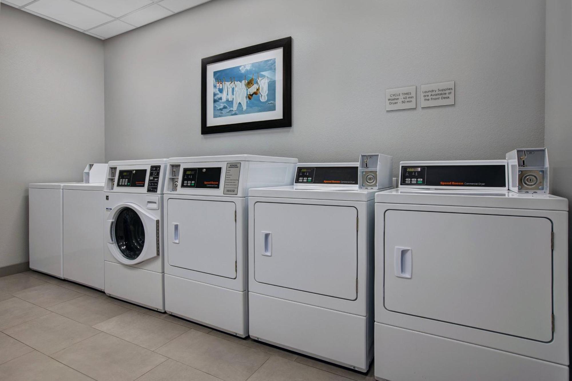 Towneplace Suites By Marriott Phoenix Glendale Sports & Entertainment District Εξωτερικό φωτογραφία