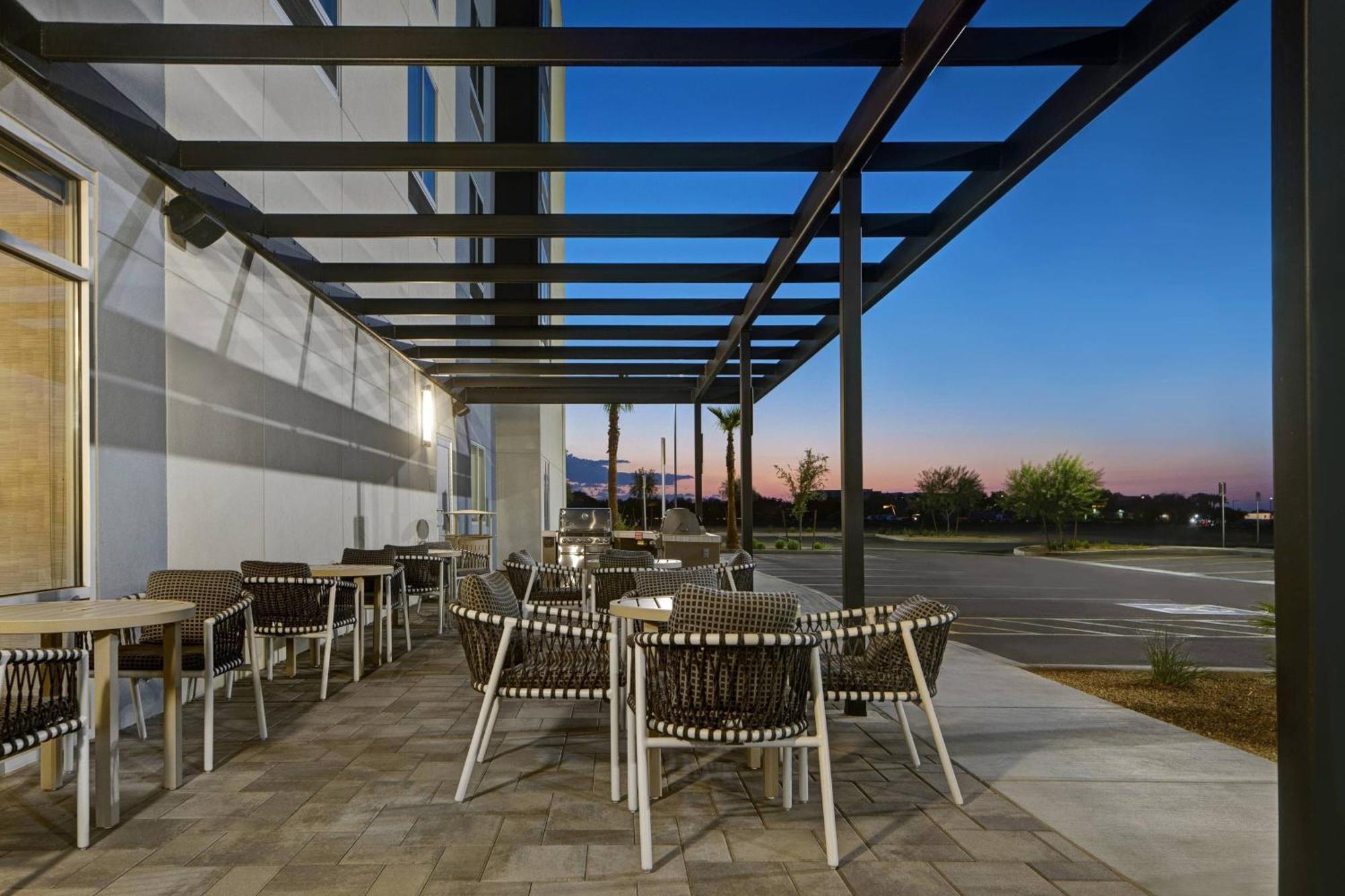 Towneplace Suites By Marriott Phoenix Glendale Sports & Entertainment District Εξωτερικό φωτογραφία