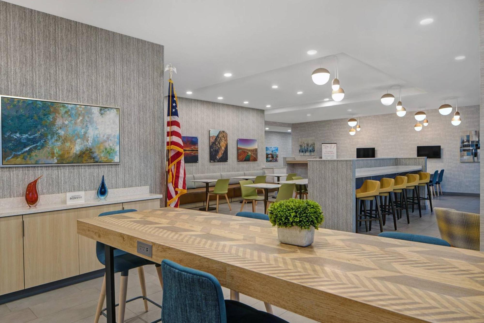 Towneplace Suites By Marriott Phoenix Glendale Sports & Entertainment District Εξωτερικό φωτογραφία